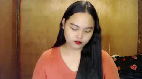 Snapshot of urasian_hotchix69 chatting on January 5, 2025, 3:34 pm Lycah online show from January 5, 2025, 3:34 pm