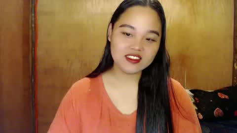 Snapshot of urasian_hotchix69 chatting on January 7, 2025, 9:57 pm Lycah online show from January 7, 2025, 9:57 pm
