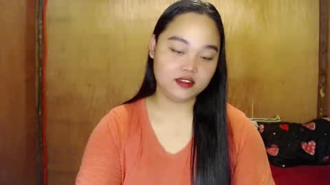 Snapshot of urasian_hotchix69 chatting on January 13, 2025, 9:52 am Lycah online show from January 13, 2025, 9:52 am