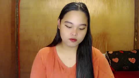 Snapshot of urasian_hotchix69 chatting on February 2, 2025, 7:14 pm Lycah online show from February 2, 2025, 7:14 pm