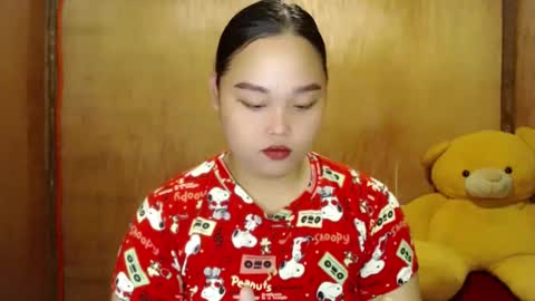 Snapshot of urasian_hotchix69 chatting on March 2, 2025, 10:45 am Lycah online show from March 2, 2025, 10:45 am