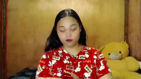 Snapshot of urasian_hotchix69 chatting on September 9, 2025, 5:51 am Lycah online show from September 9, 2025, 5:51 am