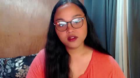 Snapshot of urasian_hotchix69 chatting on October 5, 2025, 12:09 am Lycah online show from October 5, 2025, 12:09 am