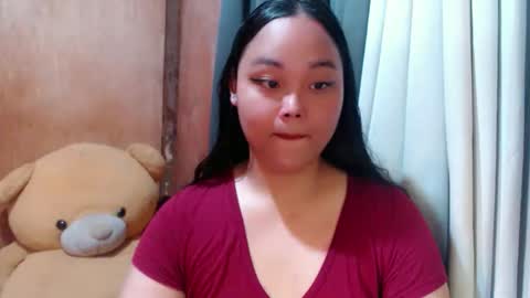 Snapshot of urasian_hotchix69 chatting on January 19, 2026, 5:22 am Lycah online show from January 19, 2026, 5:22 am