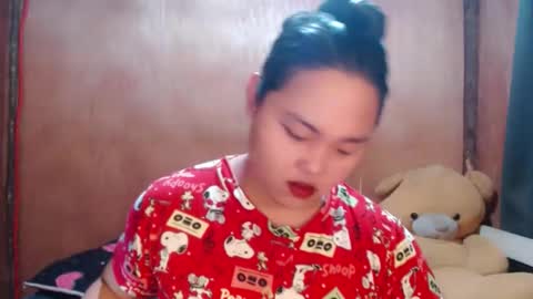 Snapshot of urasian_hotchix69 chatting on May 3, 2026, 5:57 am Lycah online show from May 3, 2026, 5:57 am