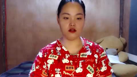 Snapshot of urasian_hotchix69 chatting on May 8, 2026, 2:28 am Lycah online show from May 8, 2026, 2:28 am