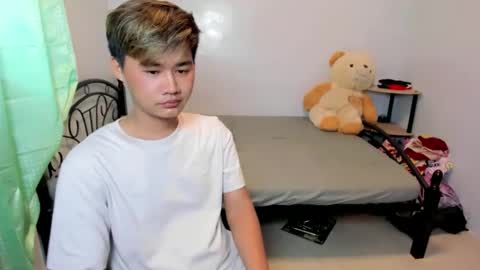 jhon online show from November 24, 2025, 6:46 am