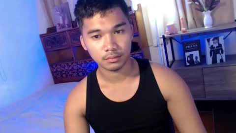 Snapshot of urasian_jpxx chatting on May 17, 2026, 3:52 pm JAMES online show from May 17, 2026, 3:52 pm