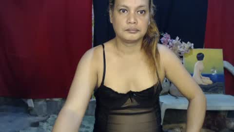 Snapshot of urasiandominaxx chatting on July 7, 2026, 4:59 am Diane online show from July 7, 2026, 4:59 am