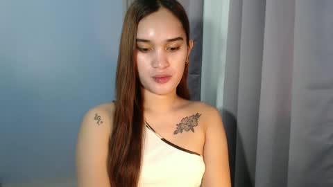 Snapshot of urasianfuckprincessxxx chatting on February 27, 2025, 11:15 pm urasianfuckprincessxxx online show from February 27, 2025, 11:15 pm