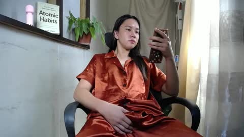 Erika online show from January 14, 2025, 3:32 am