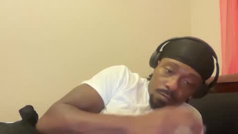 urbandick5 online show from November 2, 2025, 1:52 am