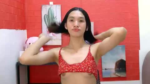 Snapshot of urblossom_princess chatting on February 7, 2026, 8:23 pm urblossom_princess online show from February 7, 2026, 8:23 pm