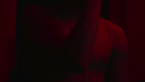 Snapshot of urboytoy_512 chatting on December 20, 2024, 11:10 am urboytoy_512 online show from December 20, 2024, 11:10 am