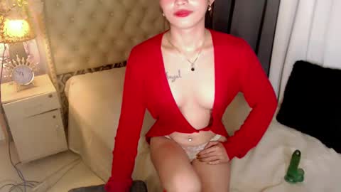 urdream_bride online show from March 4, 2025, 5:11 am