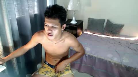 urdreamboy_clarin online show from November 6, 2025, 12:44 am