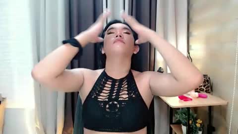 Snapshot of urfuck_slut_toy chatting on September 19, 2025, 3:52 am SLUT MAXINE online show from September 19, 2025, 3:52 am