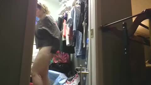 UrGreenEyedGoodGirl online show from February 5, 2026, 12:15 am