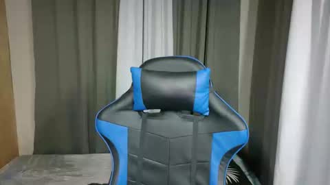 urguy_francis online show from February 15, 2025, 6:55 pm