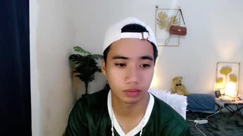 Snapshot of urguy_habibi chatting on January 5, 2026, 6:00 pm Bib online show from January 5, 2026, 6:00 pm