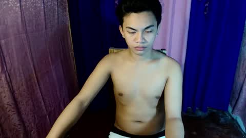 urguy_marco online show from December 21, 2025, 4:36 pm