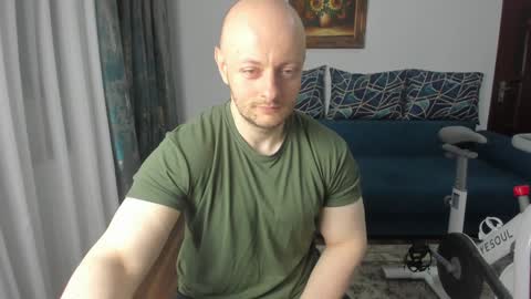 Snapshot of urgymcrush chatting on February 4, 2025, 11:06 pm UrGymCrush online show from February 4, 2025, 11:06 pm