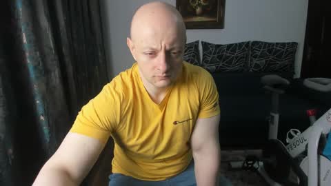 Snapshot of urgymcrush chatting on February 19, 2025, 10:09 pm UrGymCrush online show from February 19, 2025, 10:09 pm