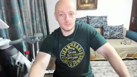 Snapshot of urgymcrush chatting on October 6, 2025, 10:29 pm UrGymCrush online show from October 6, 2025, 10:29 pm