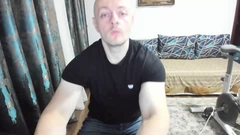 Snapshot of urgymcrush chatting on October 13, 2025, 8:53 pm UrGymCrush online show from October 13, 2025, 8:53 pm