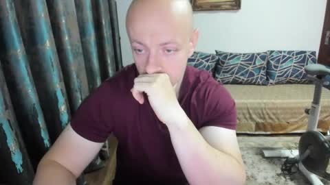 Snapshot of urgymcrush chatting on October 18, 2025, 10:32 pm UrGymCrush online show from October 18, 2025, 10:32 pm