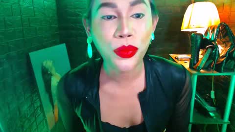 queen norelle online show from January 11, 2025, 10:51 pm