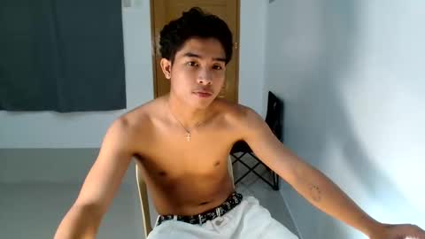 Snapshot of urhot_jeremyxx chatting on February 23, 2026, 7:06 am jeremy online show from February 23, 2026, 7:06 am