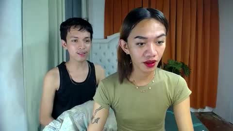 Snapshot of urhot_johny chatting on April 10, 2026, 10:42 am urhot_johny online show from April 10, 2026, 10:42 am