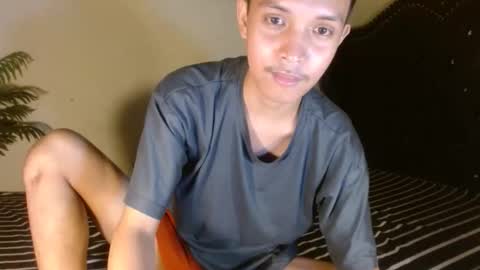 Snapshot of urhot_johny chatting on May 6, 2026, 10:09 am urhot_johny online show from May 6, 2026, 10:09 am