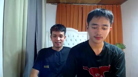 Snapshot of urhot_johny chatting on May 14, 2026, 11:50 am urhot_johny online show from May 14, 2026, 11:50 am