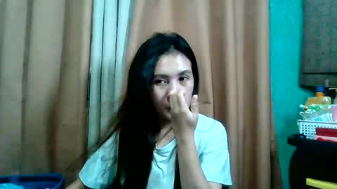 Snapshot of urhotasian4u chatting on May 30, 2026, 2:14 pm Jhossa online show from May 30, 2026, 2:14 pm
