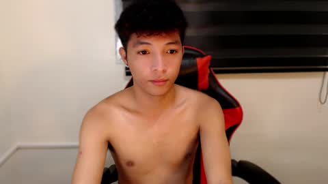 Ethan online show from November 14, 2025, 5:55 pm