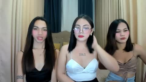 urhotgirl_sexyariela online show from May 6, 2026, 9:58 am