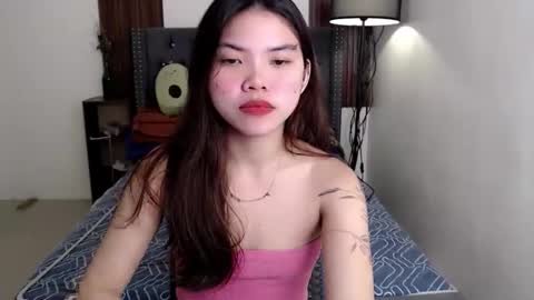 urhottie_melodie online show from January 13, 2026, 5:13 am