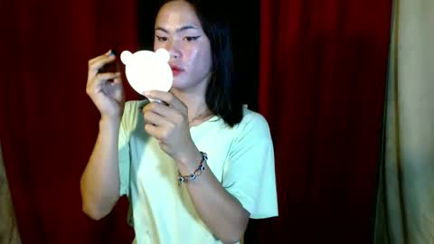 MEGS MEGS online show from February 8, 2026, 6:22 pm