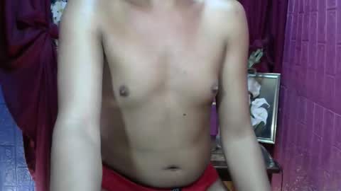 Snapshot of urluckyfuck123 chatting on February 11, 2026, 12:32 pm Jasmin online show from February 11, 2026, 12:32 pm