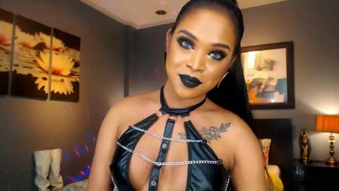 UrMajestyTyra online show from March 16, 2026, 5:55 am