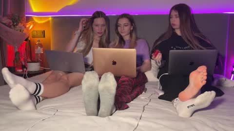 urmissalice online show from February 7, 2026, 3:16 pm