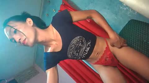 Kim online show from April 13, 2026, 11:43 pm