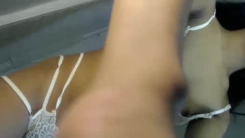 Snapshot of urnaughty_navea18 chatting on March 12, 2025, 8:31 pm Navea online show from March 12, 2025, 8:31 pm