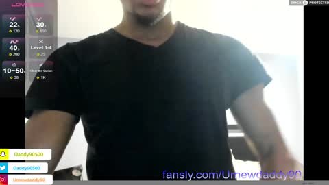 Snapshot of urnewdaddy90 chatting on February 17, 2025, 5:36 am Big Daddy online show from February 17, 2025, 5:36 am