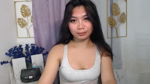 urpinay_sandra69 online show from April 11, 2026, 6:29 am