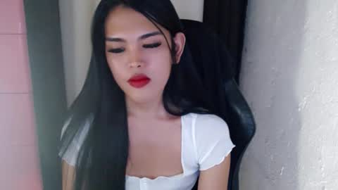 Snapshot of urpinayjenfuckerxxx chatting on January 23, 2025, 3:16 am Jenny online show from January 23, 2025, 3:16 am