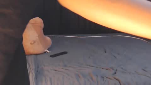 Mel online show from January 19, 2025, 4:33 am