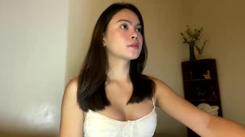 urpretty_girl online show from March 2, 2026, 6:48 pm